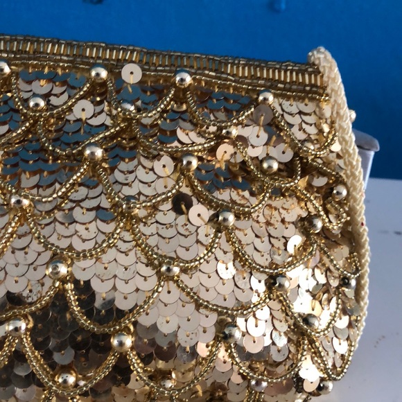 SALE ๐ฅ Bundle of 4 Night-Out Purses ๐ - Picture 9 of 16